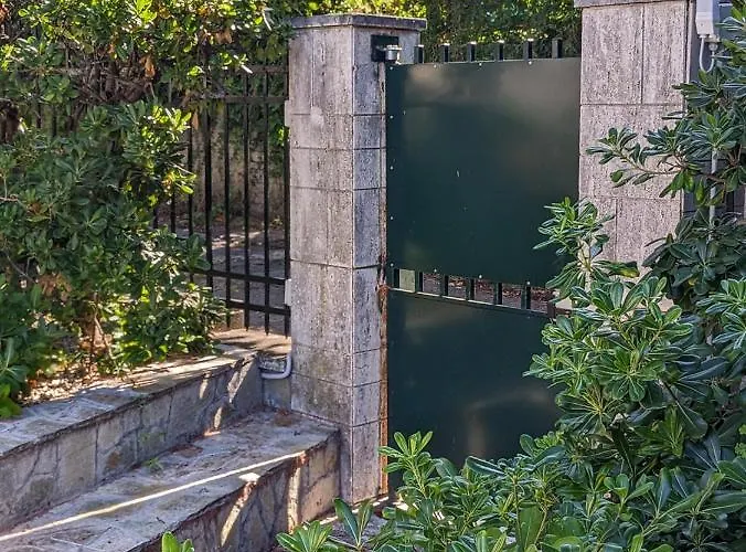 Nel A Due Passi Dal Mare Apartament Genua